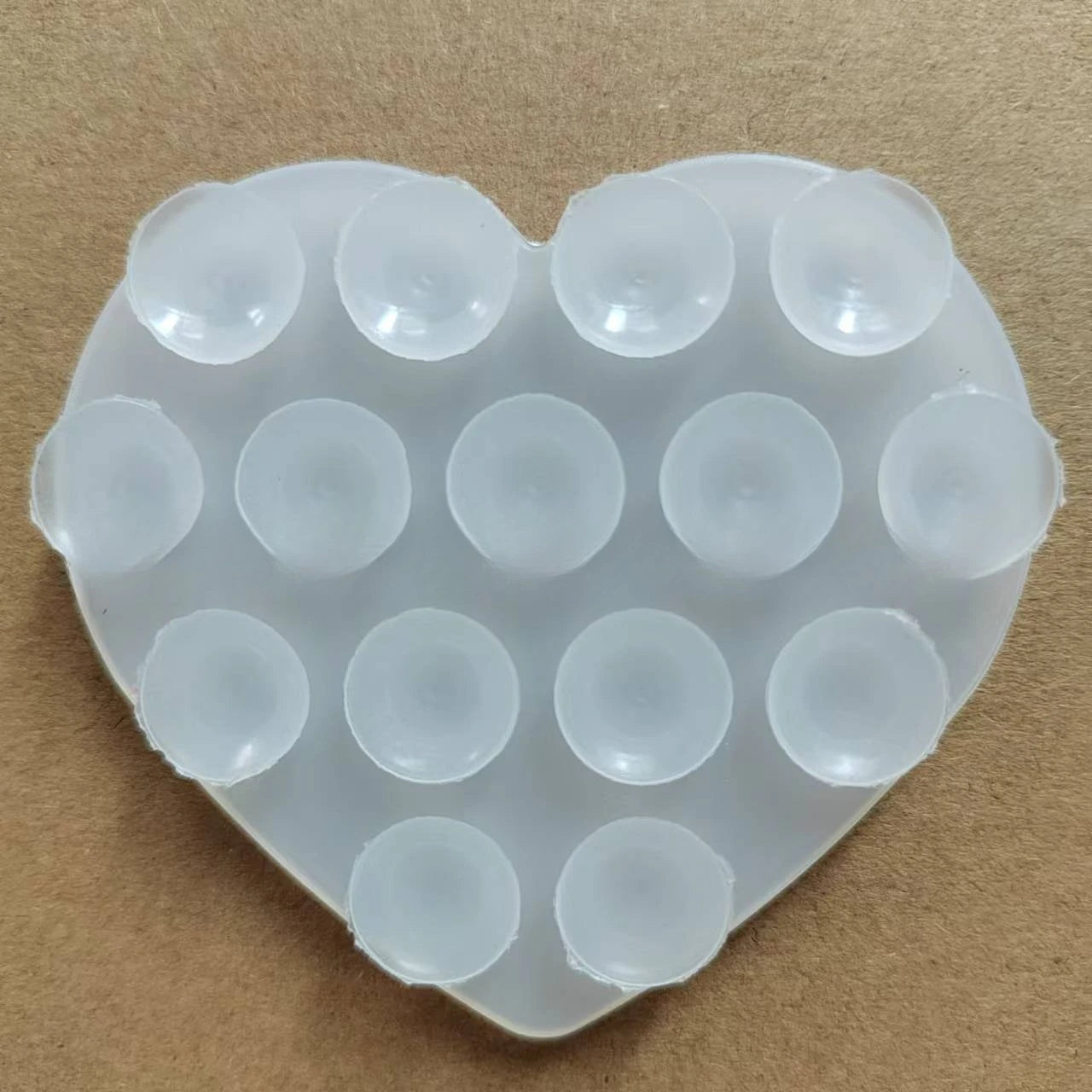 Heart Shaped Double-sided Silicone Suction Cup Phone Sticker Self-adhesive Anti Slip Suction Phone Support Bracket Suction Cup